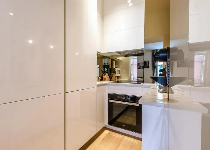 Eva Luxury Two Bedrooms & Bacvice * 斯普利特